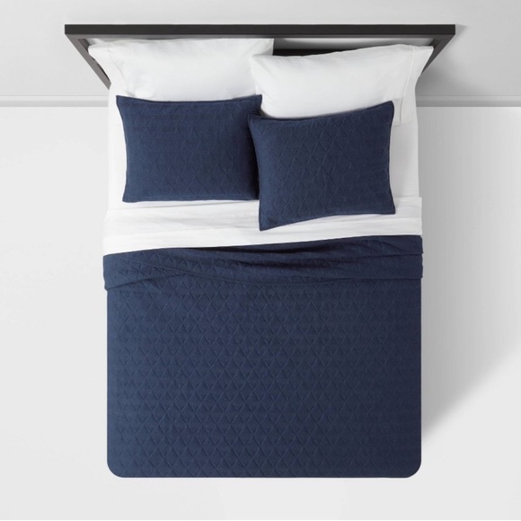 Project 62 + Nate Berkus triangle stitch quilt